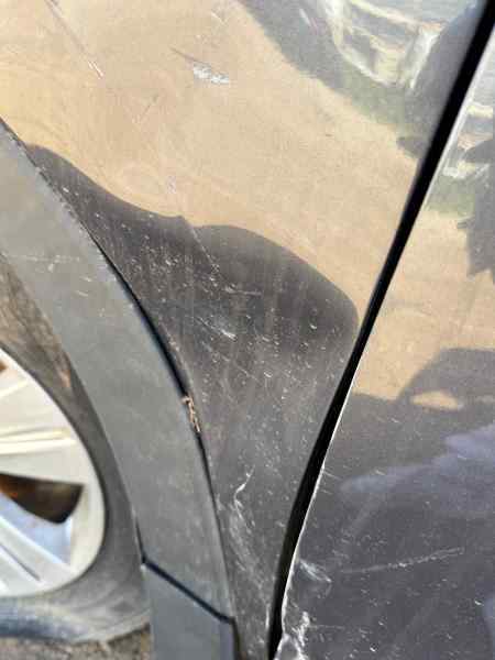 ALETA DELANTERA IZQUIERDA