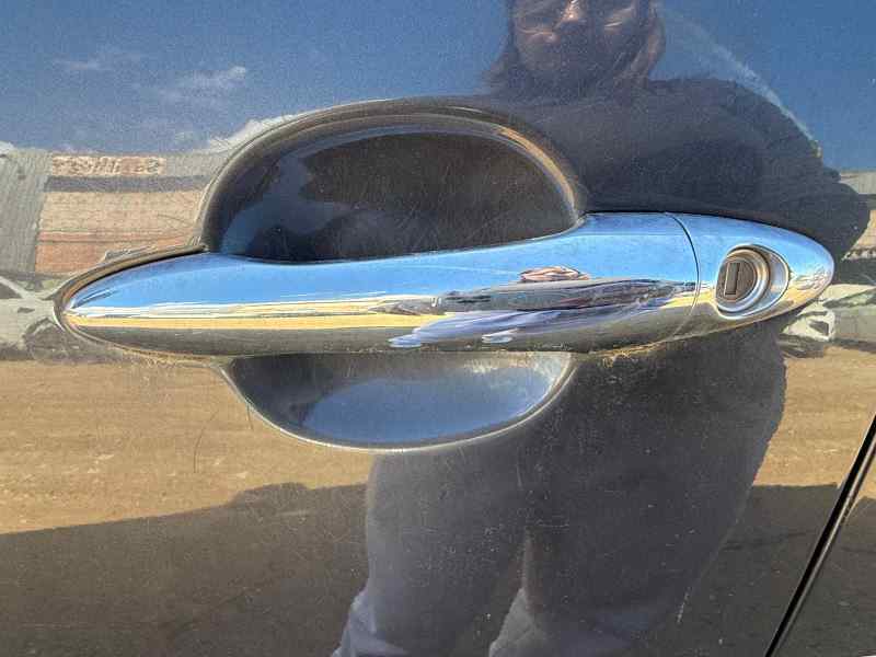 MANETA EXTERIOR DELANTERA IZQUIERDA