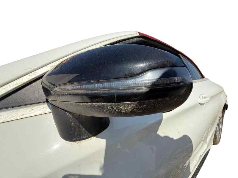 RETROVISOR IZQUIERDO