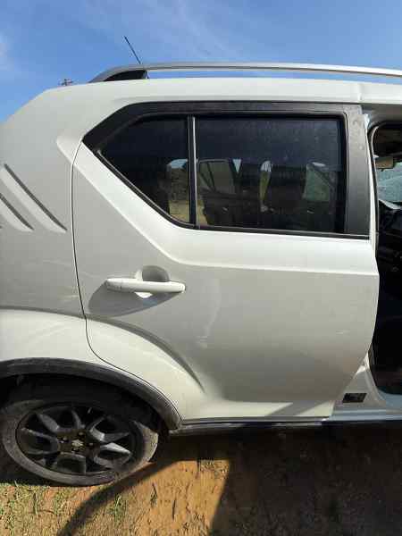 LUNA TRASERA DERECHA