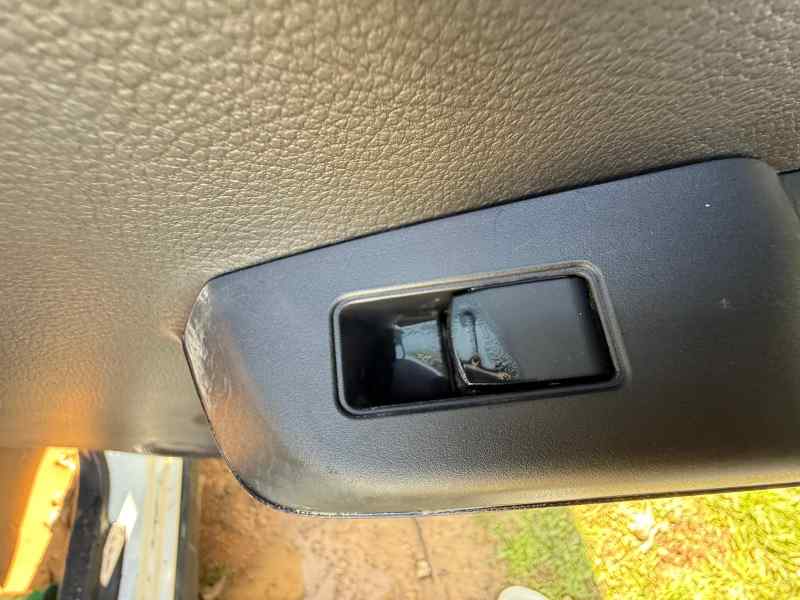 MANDO ELEVALUNAS TRASERO DERECHO