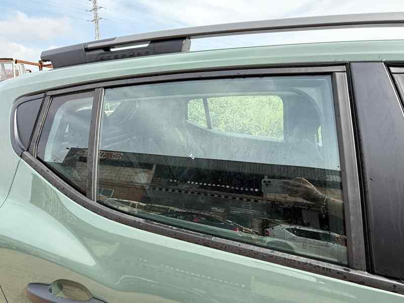 LUNA TRASERA DERECHA