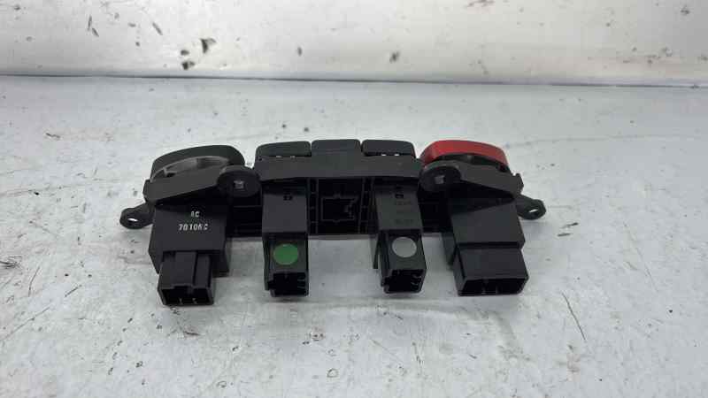 937904A4000 WARNING HYUNDAI H 1 STAREX