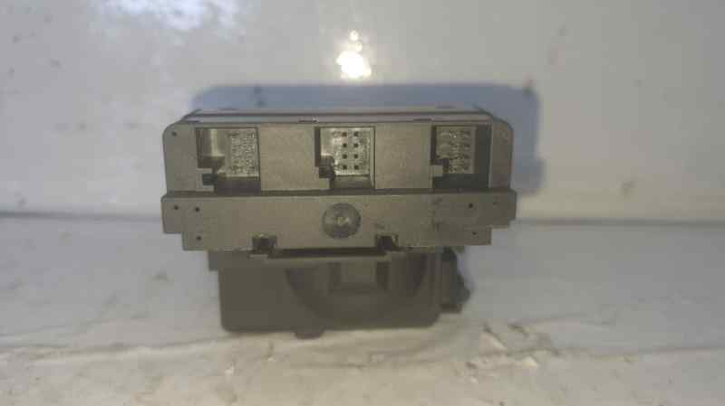 CONMUTADOR DE ARRANQUE