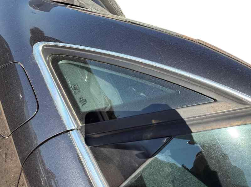 LUNA CUSTODIA TRASERA DERECHA