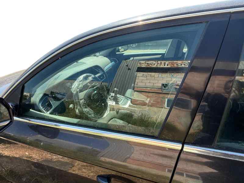 LUNA DELANTERA IZQUIERDA