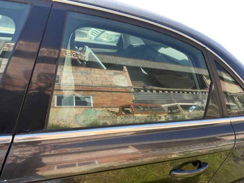 LUNA TRASERA IZQUIERDA