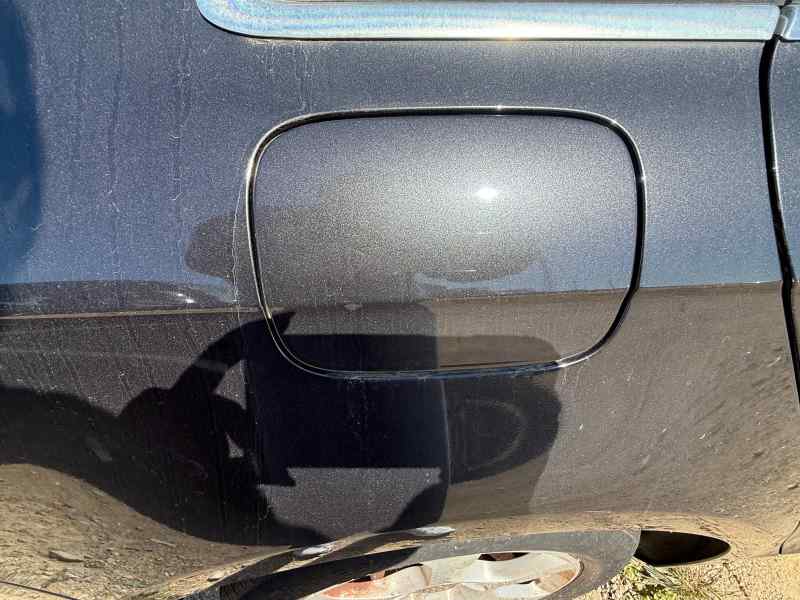 TAPA EXTERIOR COMBUSTIBLE