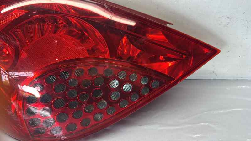 PILOTO TRASERO IZQUIERDO