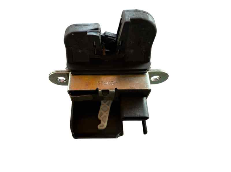 CERRADURA MALETERO / PORTON