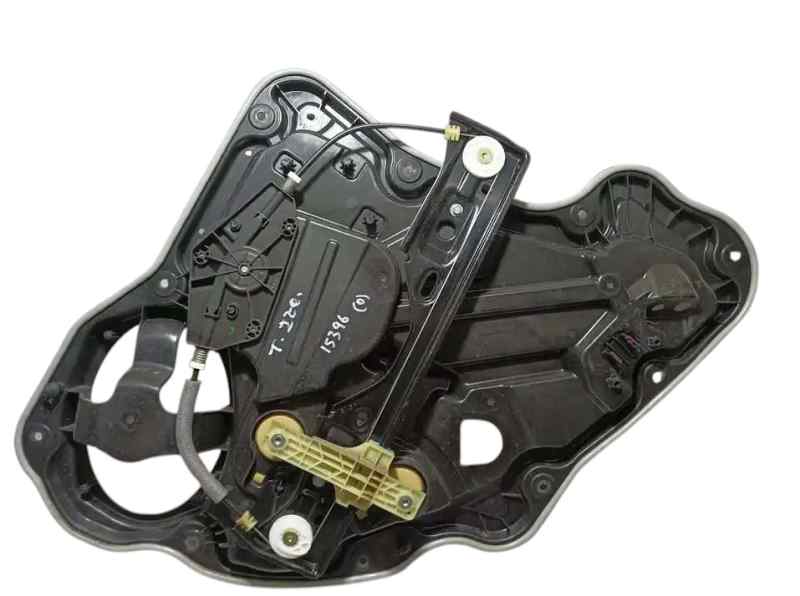 ELEVALUNAS TRASERO IZQUIERDO