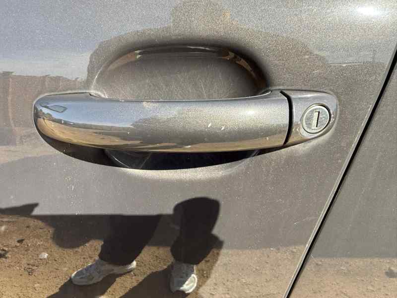 MANETA EXTERIOR DELANTERA IZQUIERDA