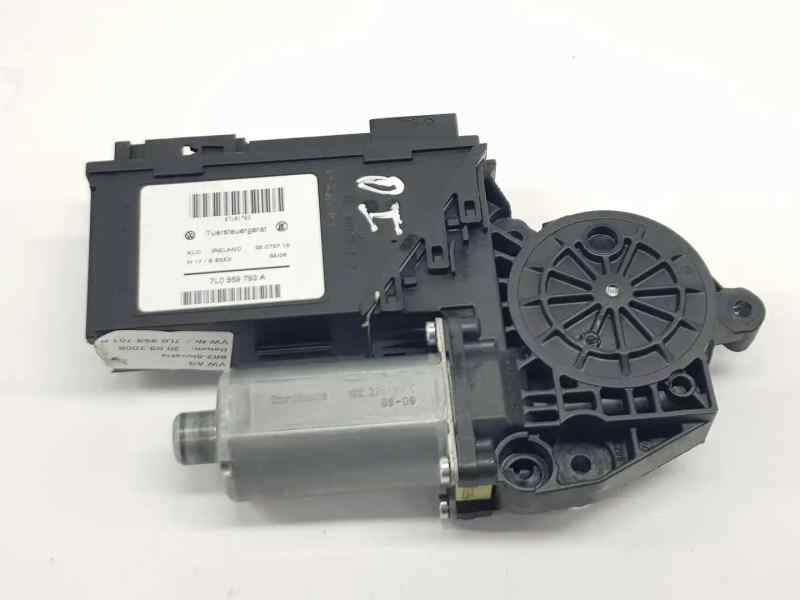 MOTOR ELEVALUNAS DELANTERO IZQUIERDO