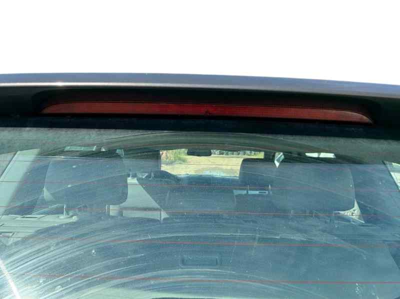 LUZ CENTRAL DE FRENO