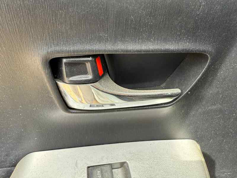 MANETA INTERIOR TRASERA IZQUIERDA