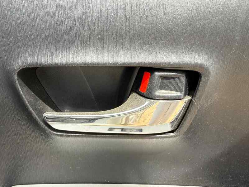 MANETA INTERIOR TRASERA DERECHA