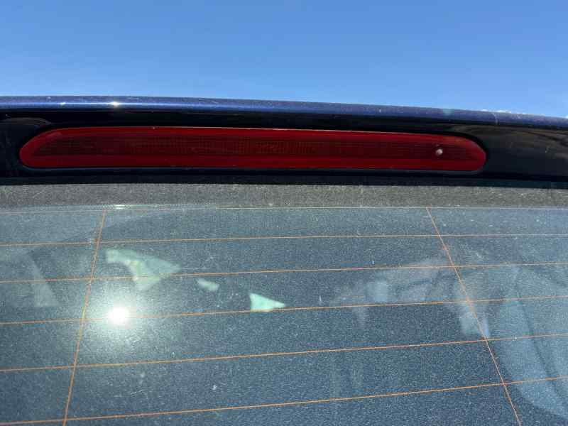 LUZ CENTRAL DE FRENO