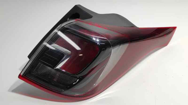 13467977 PILOTO TRASERO DERECHO OPEL CROSSLAND X