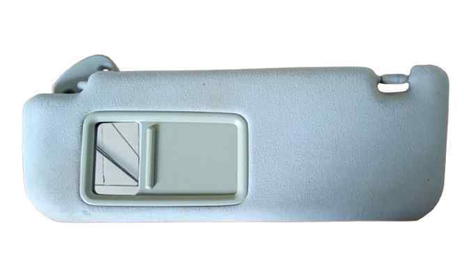 7432047370B0 PARASOL IZQUIERDO TOYOTA PRIUS (NHW30)