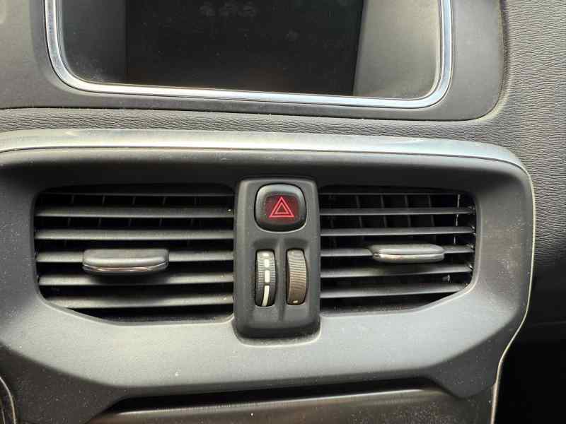 AIREADOR VOLVO V40
