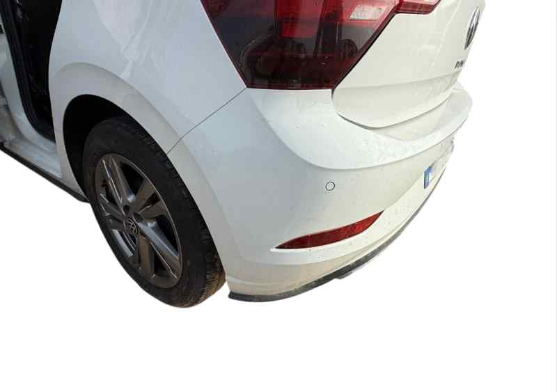 PARAGOLPES TRASERO