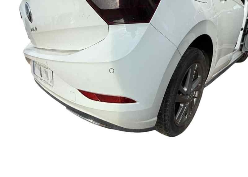 PARAGOLPES TRASERO