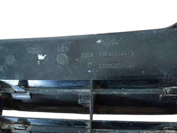REJILLA DELANTERA