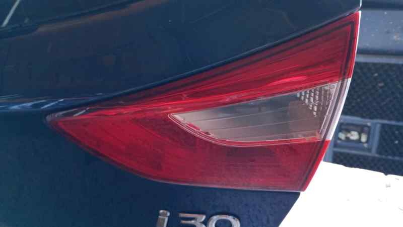 92404A50 PILOTO TRASERO DERECHO HYUNDAI I30 (GD)