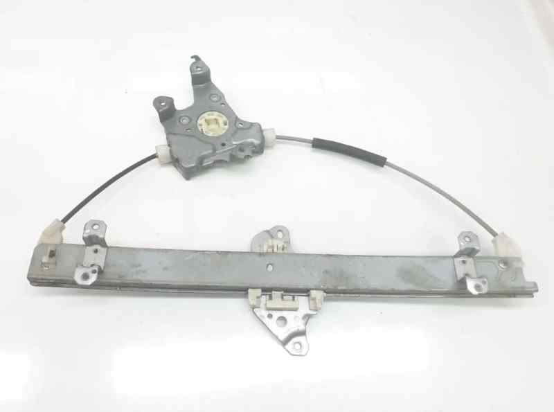 ELEVALUNAS DELANTERO DERECHO