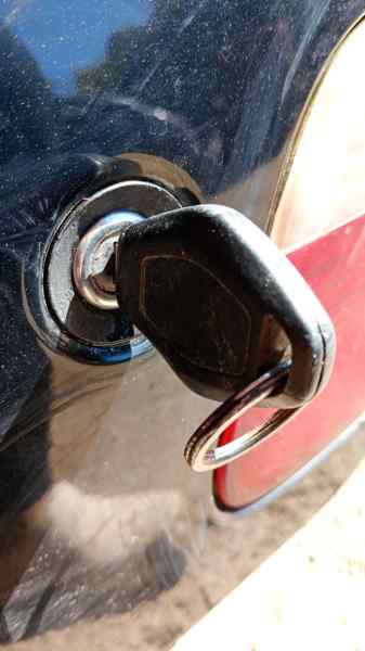 CERRADURA MALETERO / PORTON