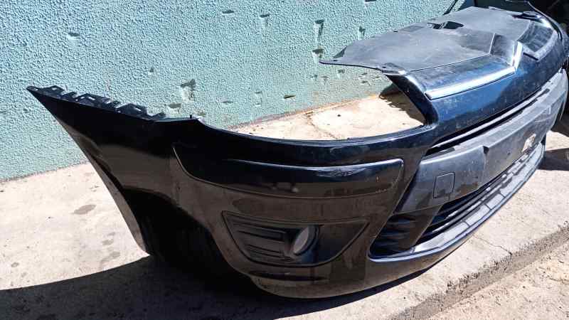 PARAGOLPES DELANTERO