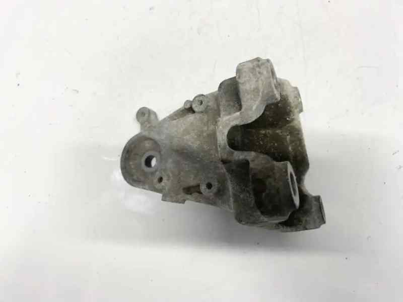 SOPORTE MOTOR DERECHO