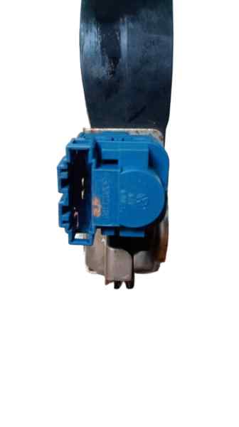 PEDAL EMBRAGUE