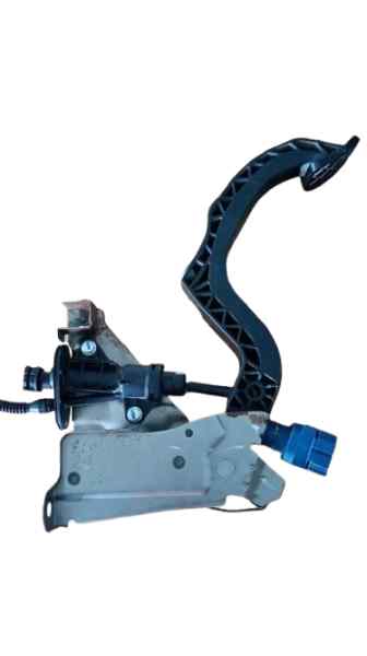 PEDAL EMBRAGUE