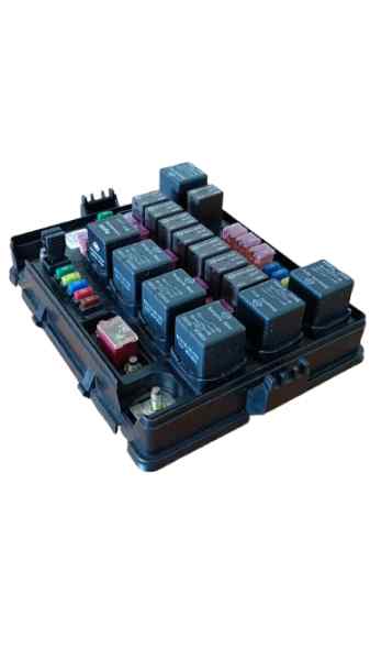 CAJA RELES / FUSIBLES