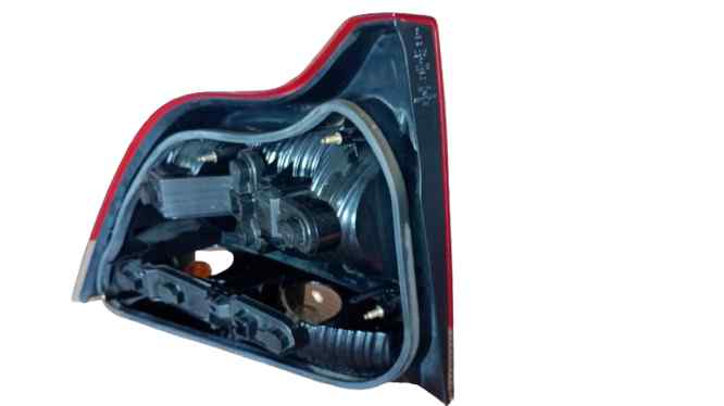 PILOTO TRASERO DERECHO