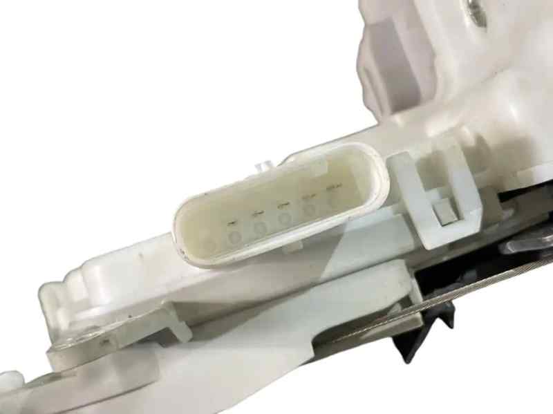 CERRADURA PUERTA TRASERA IZQUIERDA 