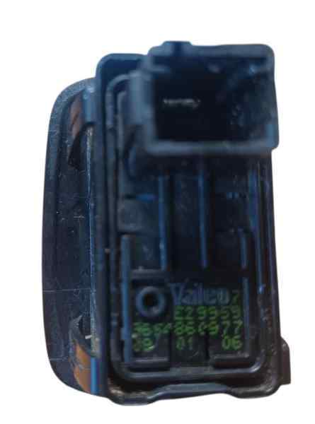 96548609 MANDO ELEVALUNAS TRASERO IZQUIERDO PEUGEOT 207 SW