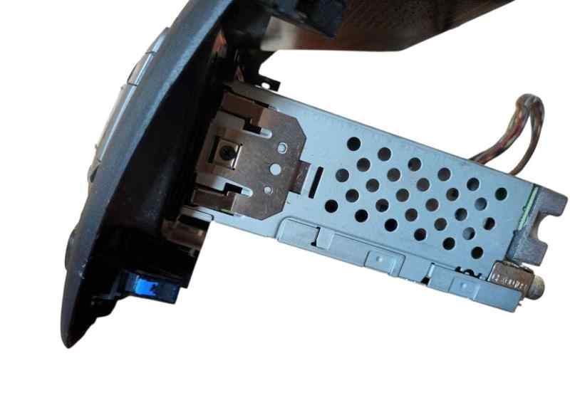 SISTEMA AUDIO / RADIO CD