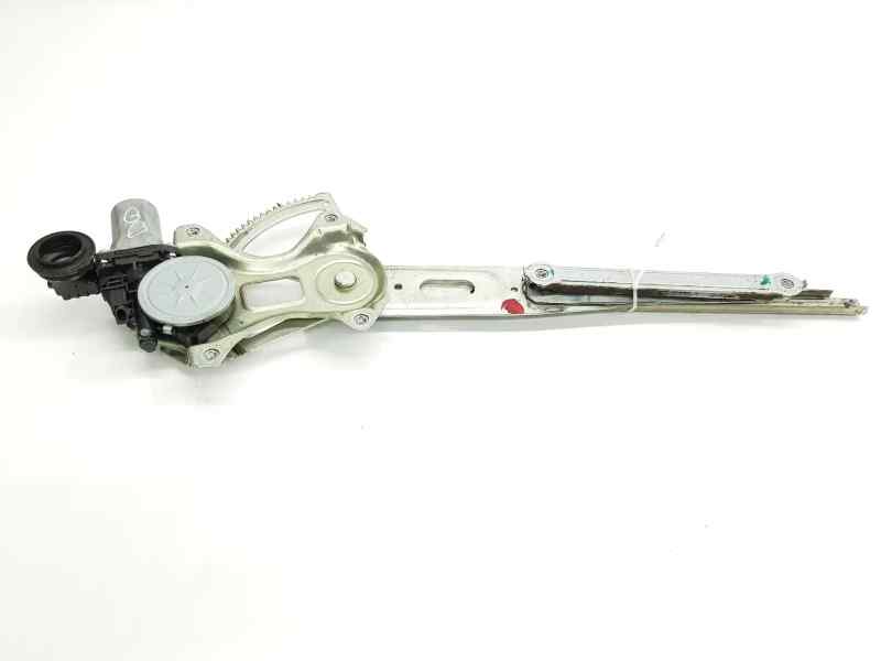 ELEVALUNAS TRASERO DERECHO