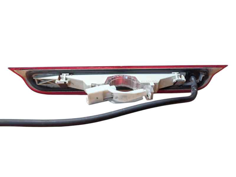 LUZ CENTRAL DE FRENO