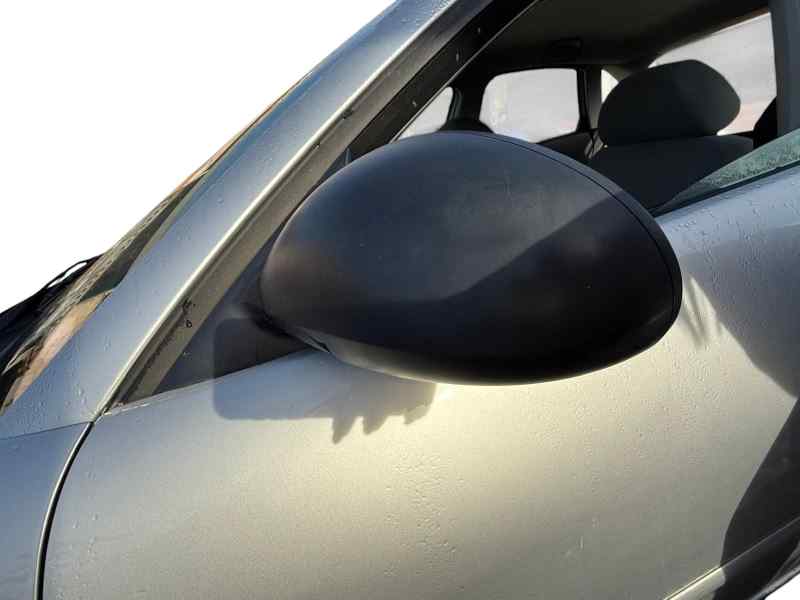 RETROVISOR IZQUIERDO