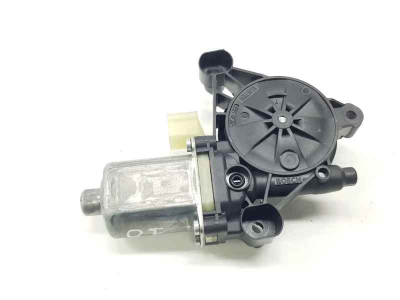 MOTOR ELEVALUNAS DELANTERO DERECHO