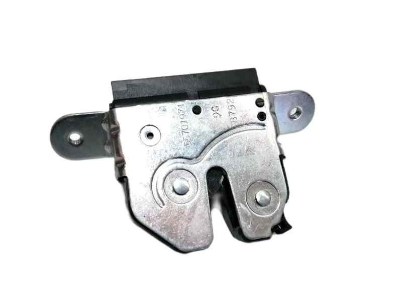 CERRADURA MALETERO / PORTON