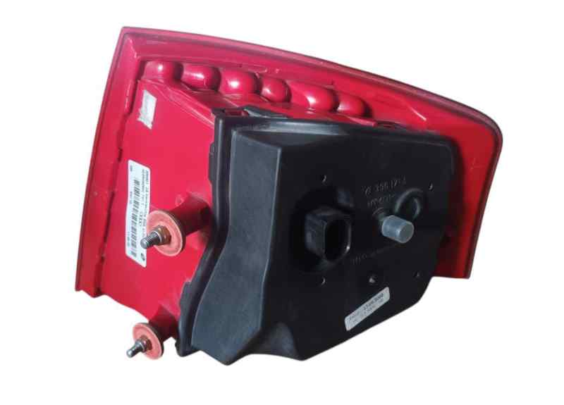 PILOTO TRASERO IZQUIERDO