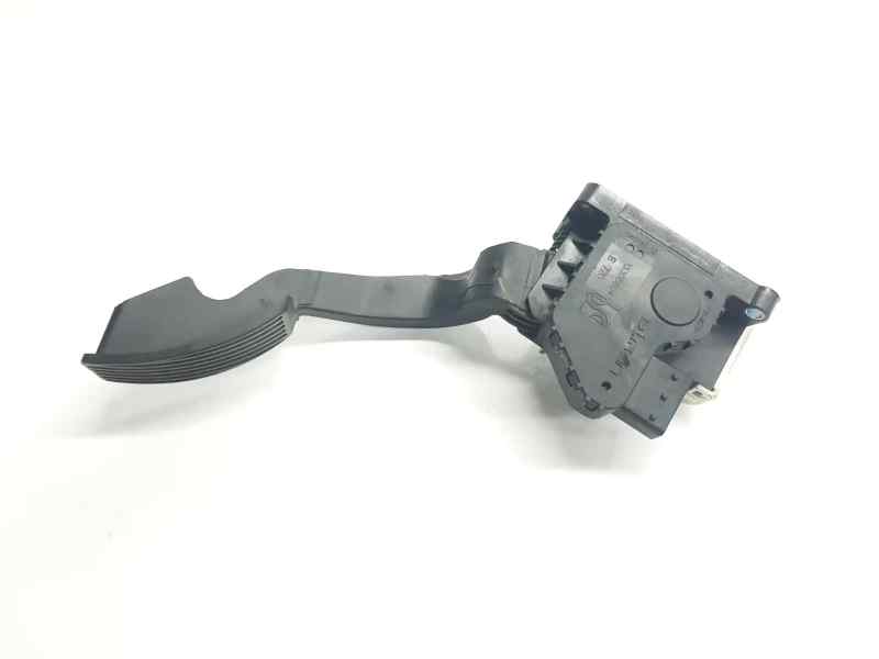 PEDAL ACELERADOR