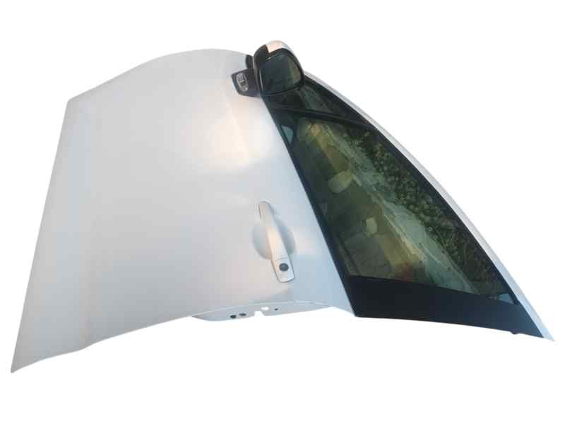 PUERTA DELANTERA IZQUIERDA