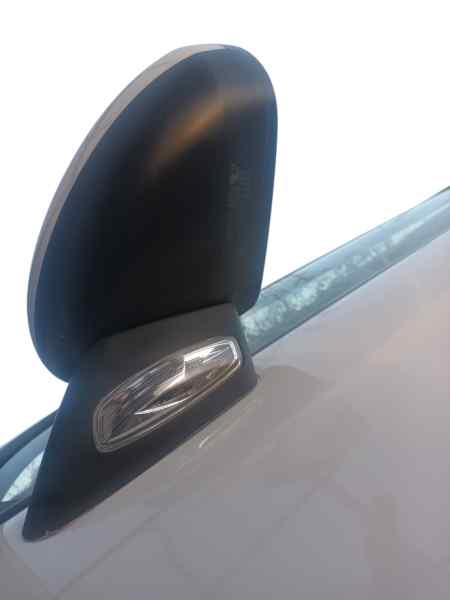 RETROVISOR IZQUIERDO