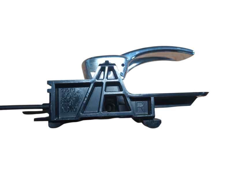 MANETA INTERIOR DELANTERA DERECHA