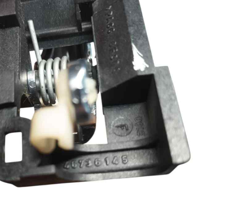 46736145 MANETA INTERIOR DELANTERA DERECHA ALFA ROMEO 147 (190)